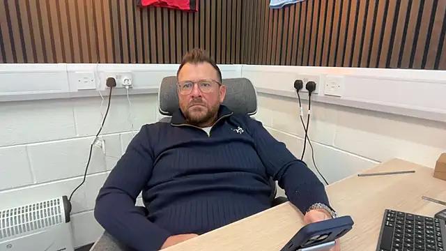 Snapshot of bilf1978 chatting on 02.27.26 bilf1978 online show from 02.27.26