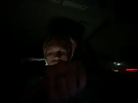 XanderOzzz online show from 11.02.25