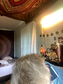 XanderOzzz online show from 11.12.25