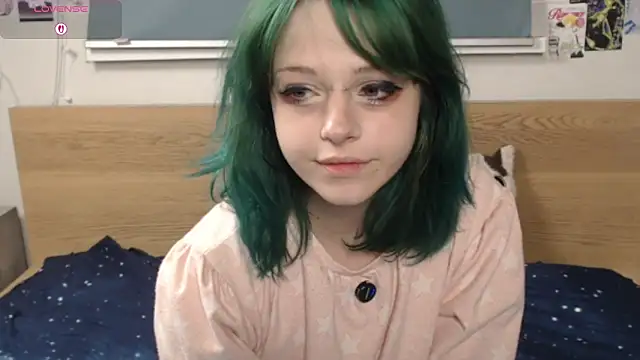 triplebakaaa online show from 10.17.25