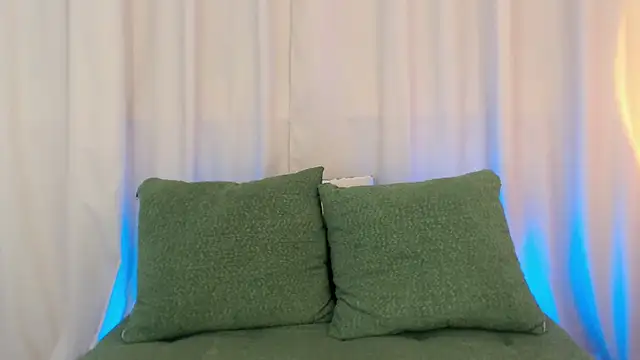 BlackEyesGirl online show from 09.14.25