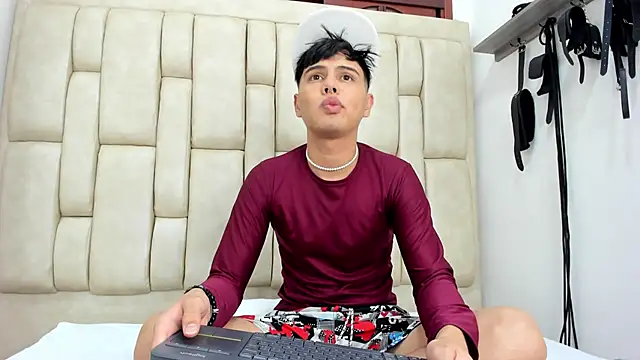 Felipe Cold online show from 09.21.25