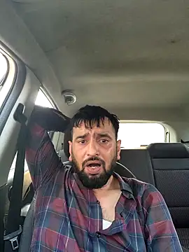 Snapshot of incenciousrage chatting on 11.01.25 incenciousrage online show from 11.01.25