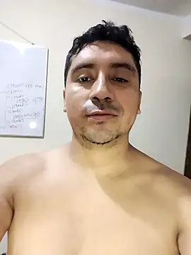 Snapshot of AntonioFit chatting on 09.25.25 AntonioFit online show from 09.25.25