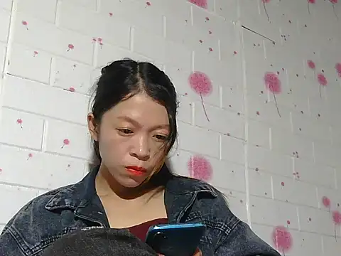 Mina ti online show from 10.20.25