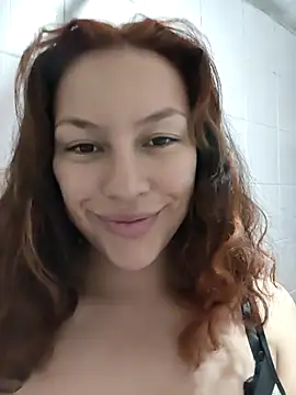 AlanaDesire online show from 10.11.25