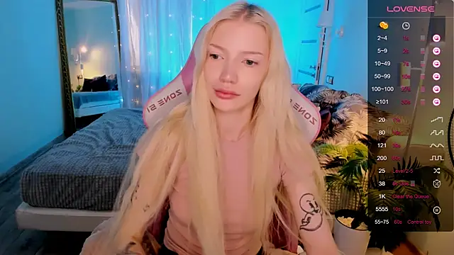 AnyaTaylor  online show from 05.31.26