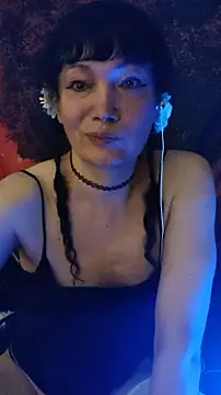 Tselka online show from 10.23.25