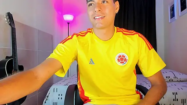 TeamPorn 19 online show from 10.25.25