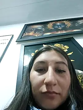Snapshot of LunaBaby- chatting on 09.16.25 LunaBaby- online show from 09.16.25