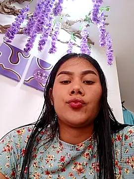 burbuja02 online show from 10.03.25