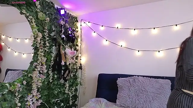 MiaVelvetDoll online show from 01.17.26