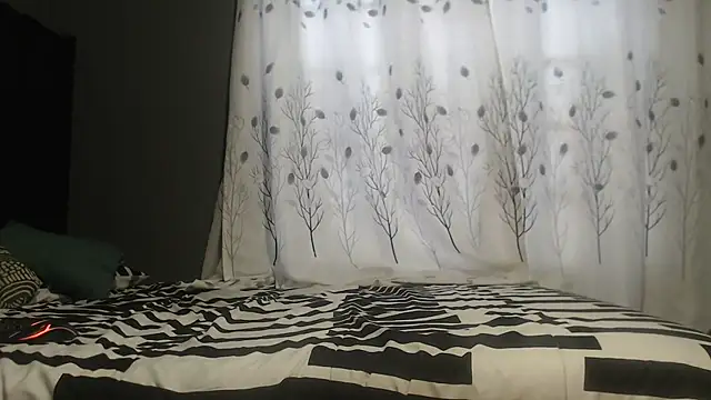 SEXYHUGEASS21 online show from 03.16.26