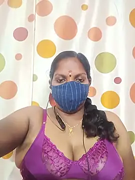 Snapshot of Tamil_Abinaya chatting on 07.12.26 Tamil Abinaya online show from 07.12.26