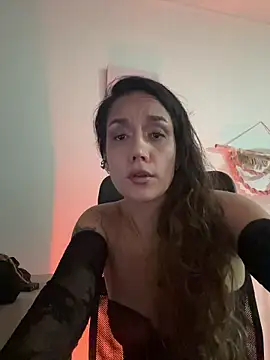 Sophia House  online show from 01.07.26