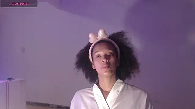 DonnaDidiamantti online show from 10.29.25