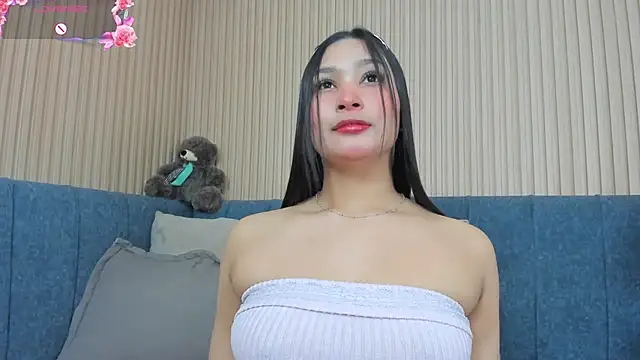 Snapshot of angel_ponce chatting on 06.20.26 angel ponce online show from 06.20.26