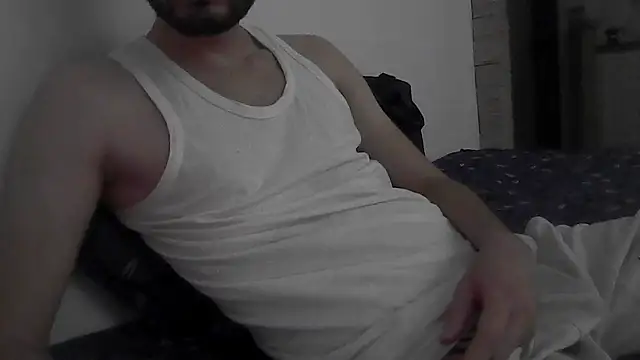 Snapshot of RaoufDz17cm chatting on 10.03.25 RaoufDz17cm online show from 10.03.25