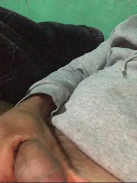 Snapshot of carlo20n chatting on 10.15.25 carlo20n online show from 10.15.25