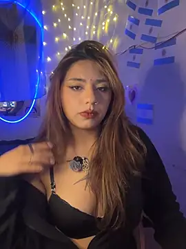 Snapshot of SoftLady_S33 chatting on 06.27.26 SoftLady S33 online show from 06.27.26