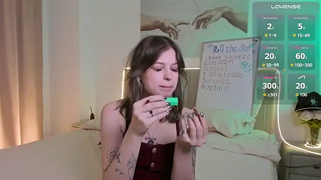 Lisa Blossom online show from 11.29.25