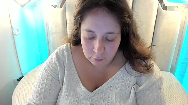  Emily rosee  online show from 09.13.25