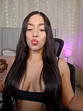 AriadnaTaylor online show from 05.21.26
