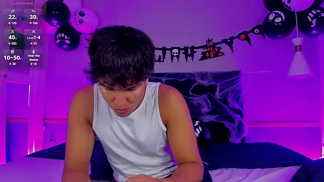 Leo Savage  online show from 10.14.25