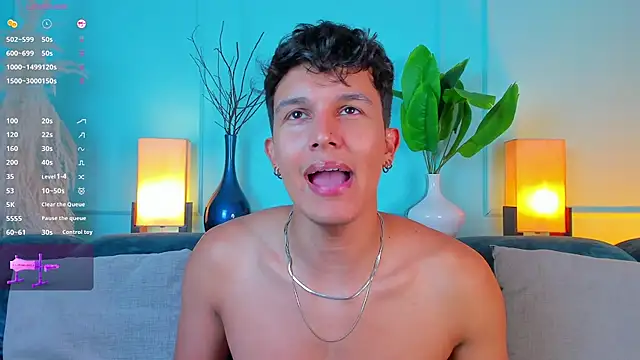 Leo Savage  online show from 04.08.26