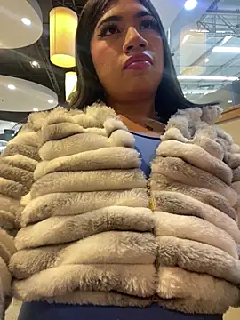 Snapshot of LiaSaenz27 chatting on 09.26.25 LiaSaenz27 online show from 09.26.25