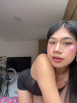 Snapshot of LiaSaenz27 chatting on 10.14.25 LiaSaenz27 online show from 10.14.25