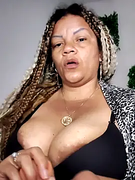 Eva Luxei online show from 02.04.26