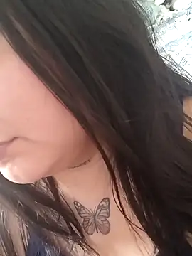 Snapshot of SoffiiCurvy chatting on 09.22.25 SoffiiCurvy online show from 09.22.25