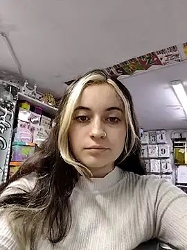 Snapshot of sheeiila chatting on 11.14.25 sheeiila online show from 11.14.25