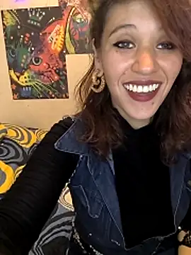 Snapshot of femdomroom chatting on 12.18.25 femdomroom online show from 12.18.25