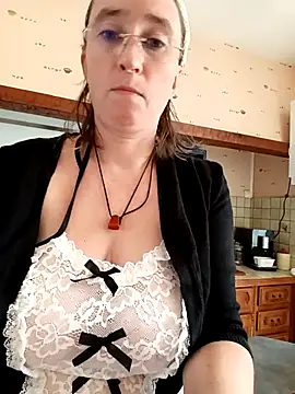 Sophierob1 online show from 09.09.25