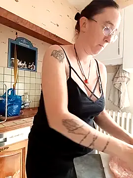 Sophierob1 online show from 09.17.25