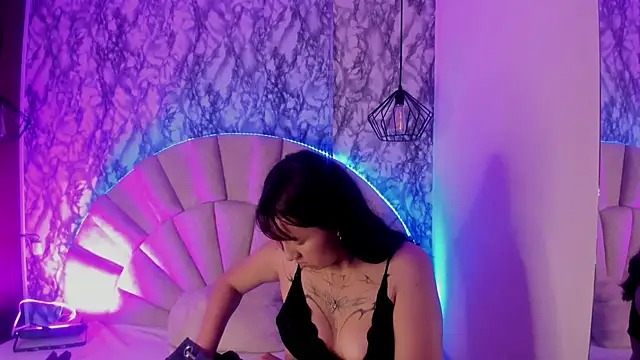 Mariam s online show from 10.24.25