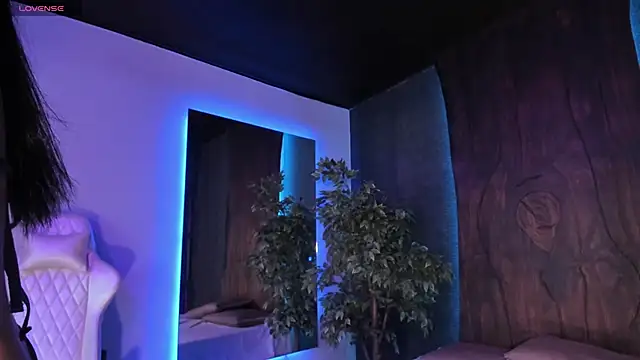 RenataLeclair online show from 12.02.25