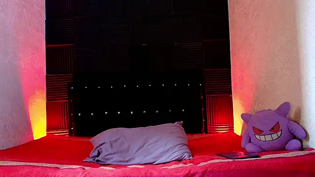 ZaneMaveric online show from 08.03.26