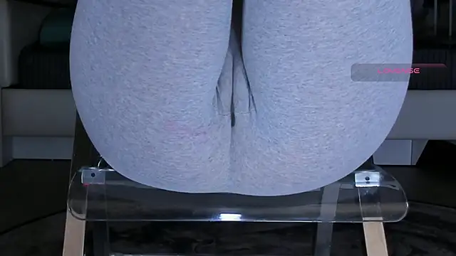 Cameltoe squirt inPants online show from 05.26.26