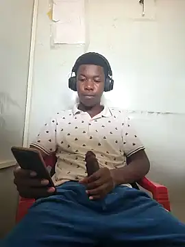 Snapshot of sweetdickboy2 chatting on 03.21.26 sweetdickboy2 online show from 03.21.26