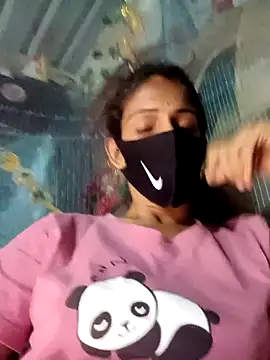 Snapshot of priyastrip314 chatting on 03.17.26 priyastrip314 online show from 03.17.26