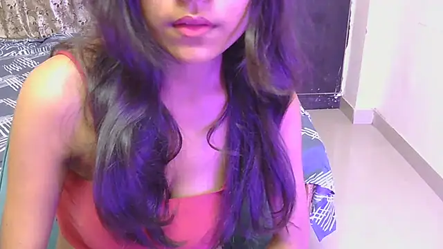 Snapshot of hoty-priya chatting on 06.05.26 hoty-priya online show from 06.05.26