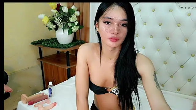 Snapshot of anastasia_cums chatting on 04.06.26 anastasia cums online show from 04.06.26