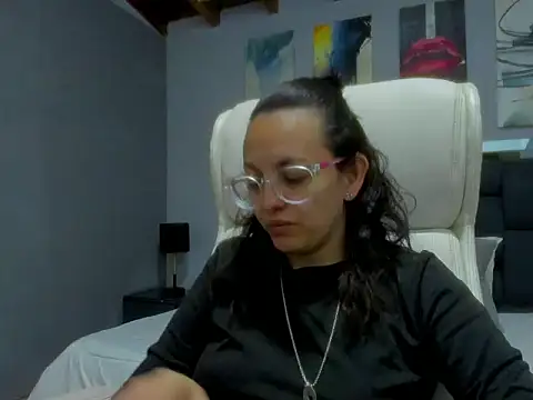 dalila macherano1 online show from 11.15.25