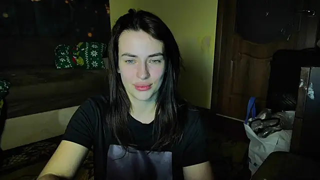 Snapshot of MandiBrooks chatting on 01.17.26 MandiBrooks online show from 01.17.26