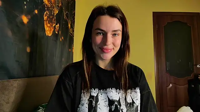 Snapshot of MandiBrooks chatting on 02.02.26 MandiBrooks online show from 02.02.26