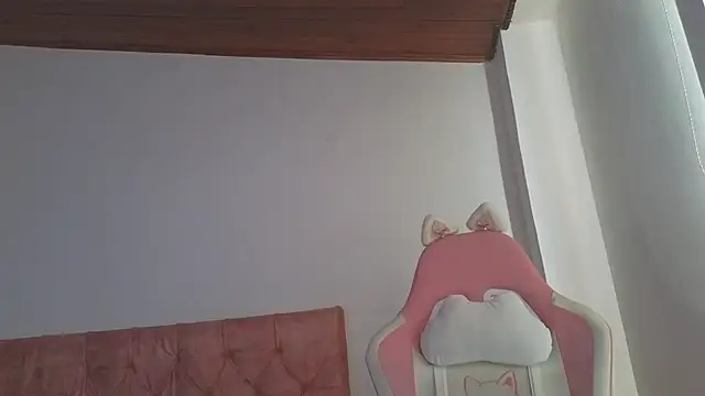 Crystal Star  online show from 10.24.25