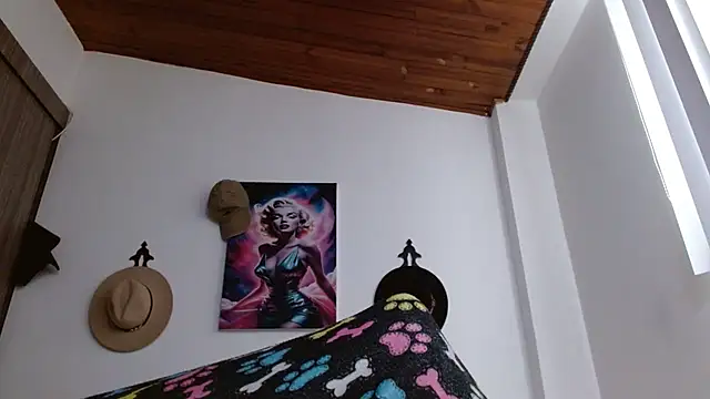 Snapshot of Crystal_Star_ chatting on 02.16.26 Crystal Star online show from 02.16.26